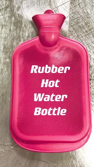 Sac de bouteille d'eau chaude en caoutchouc naturel en gros coloré avec couverture de mode